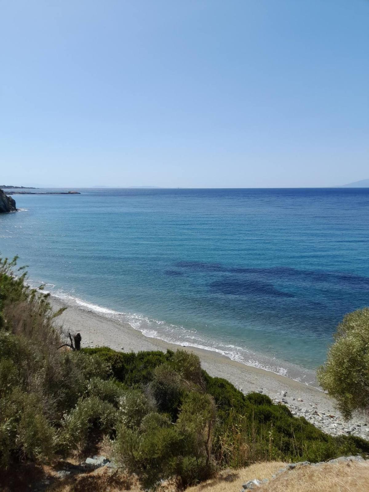 Δωμάτια Κόκκινος Πύργος Plomari エクステリア 写真